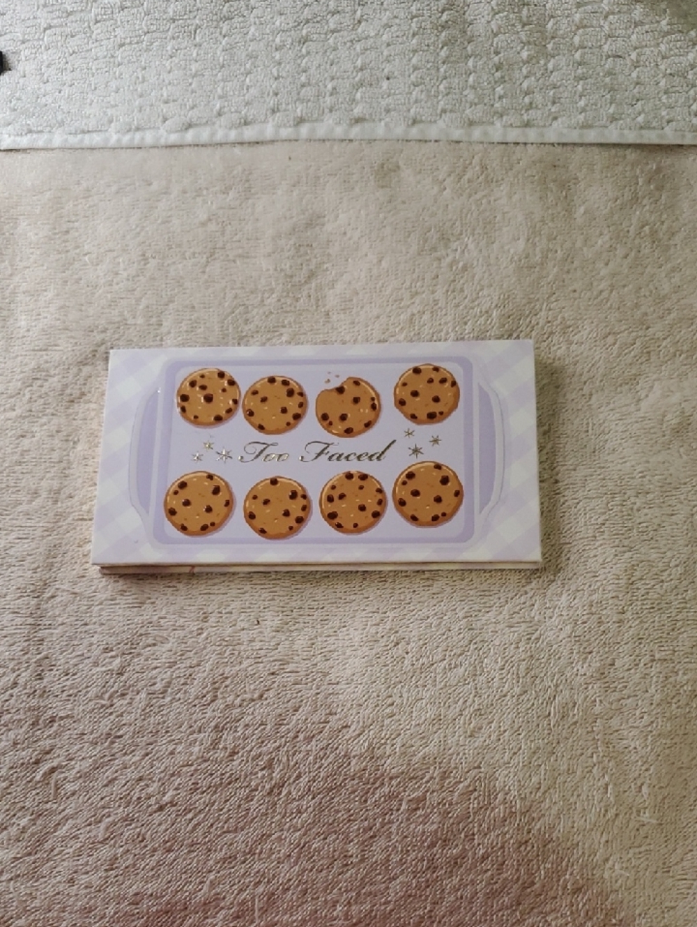 Too Faced Christmas Baked Shoppe Chocolate Chip Palette